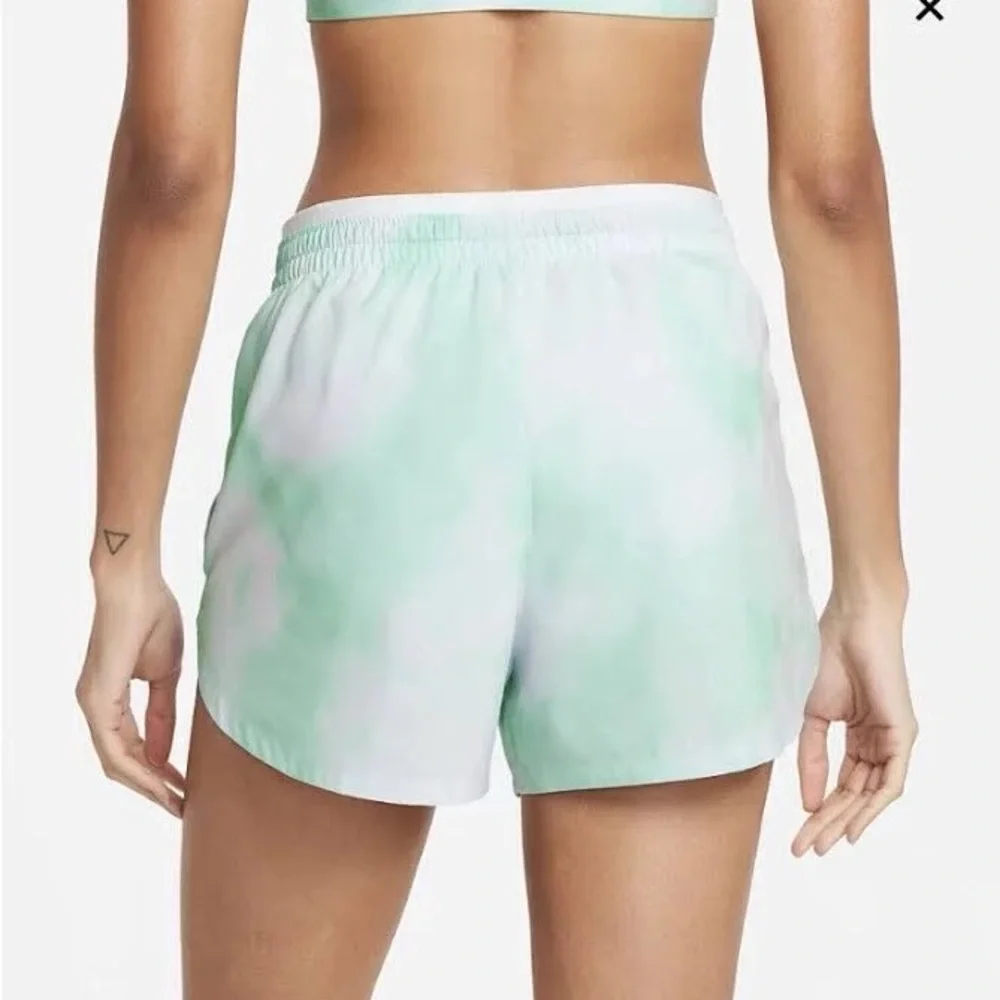 Nike Running Green Tie Dye Running Shorts Ifit - Picture 2 of 6